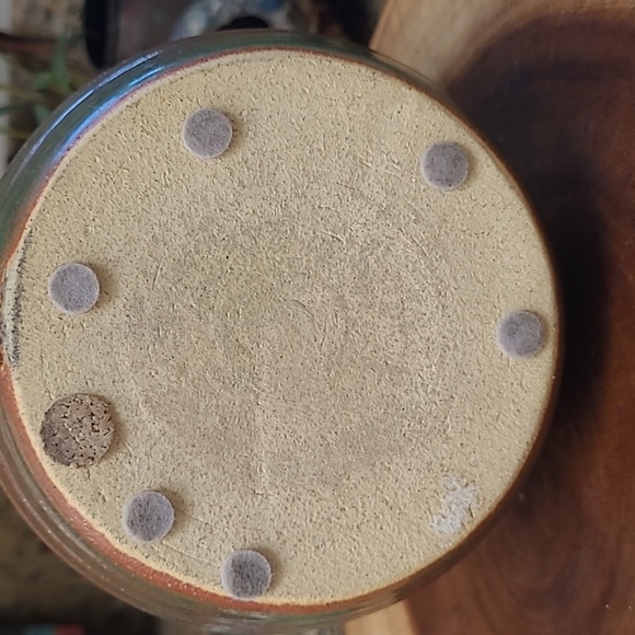 Stoneware Vase - Picture 6 of 6